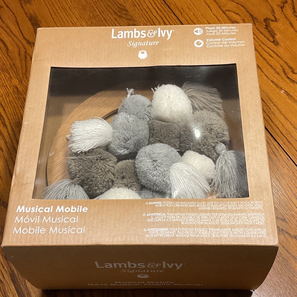 Lambs & Ivy Signature Gray and Cream Musical Mobile
